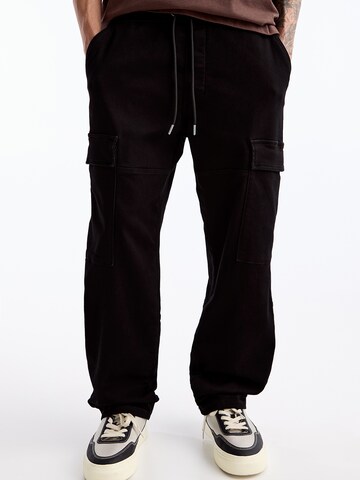 Loosefit Pantalon cargo Pull&Bear en noir : devant