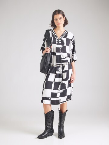 Emily Van Den Bergh Kleid in Schwarz