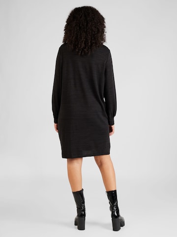 Vero Moda Curve - Vestido 'KATIE' en negro