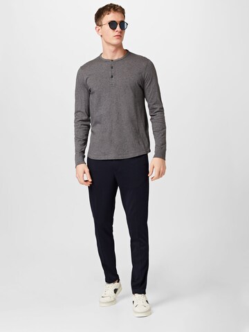 T-Shirt Banana Republic en gris