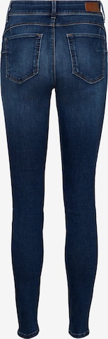 VERO MODA Skinny Jeans 'EMBRACE' i blå