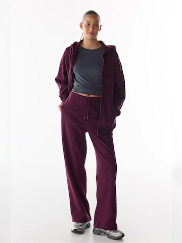 Penti Dressipluus 'Kapuzenpullover', värv punane