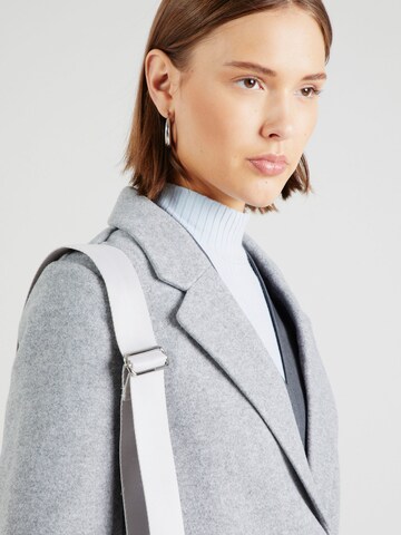 VERO MODA - Abrigo de entretiempo 'VMPop' en gris
