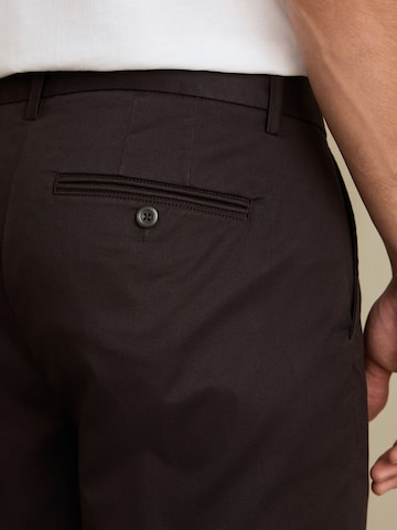 Next Slimfit Chinobyxa 'Motionflex' i lila