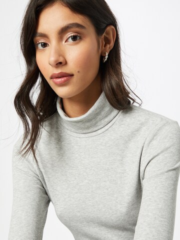 WEEKDAY Sweater 'Verena' in Grey