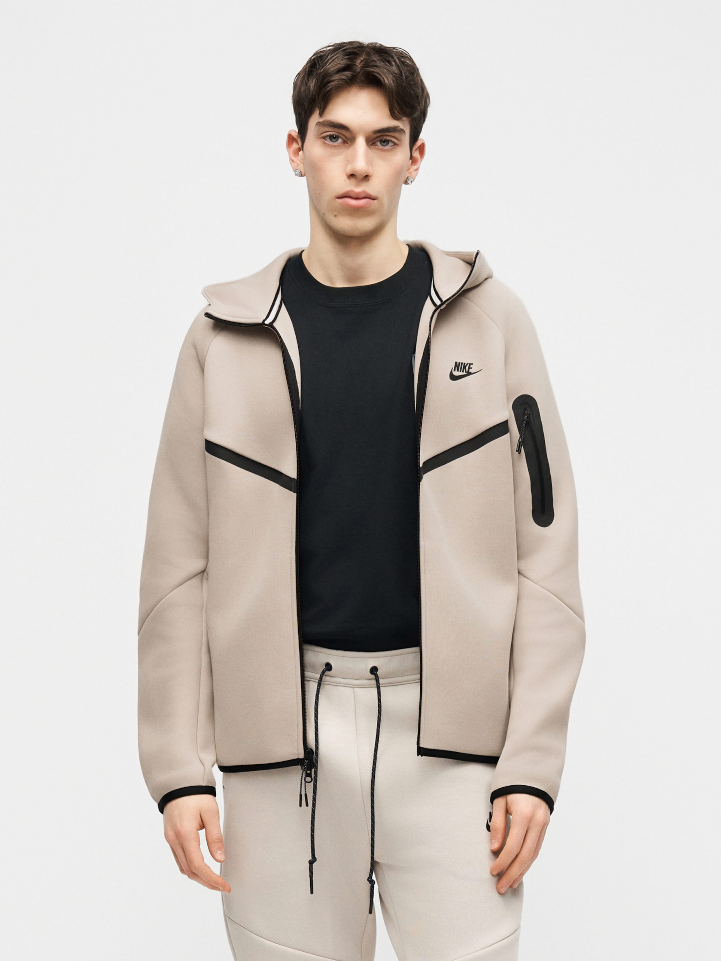 Nike Sportswear Zip-Up Hoodie 'TCH FLC' in Cream | ABOUT YOU