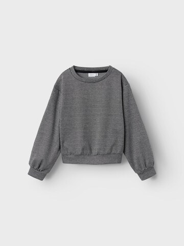 NAME IT Sweatshirt i grå