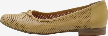 usha BLUE LABEL Ballet Flats in Yellow: front