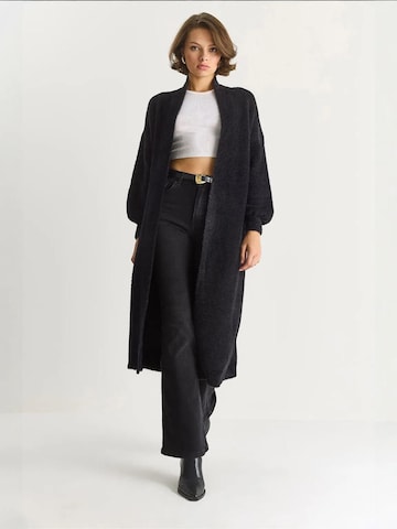 Manteau en tricot Bianco Lucci en noir