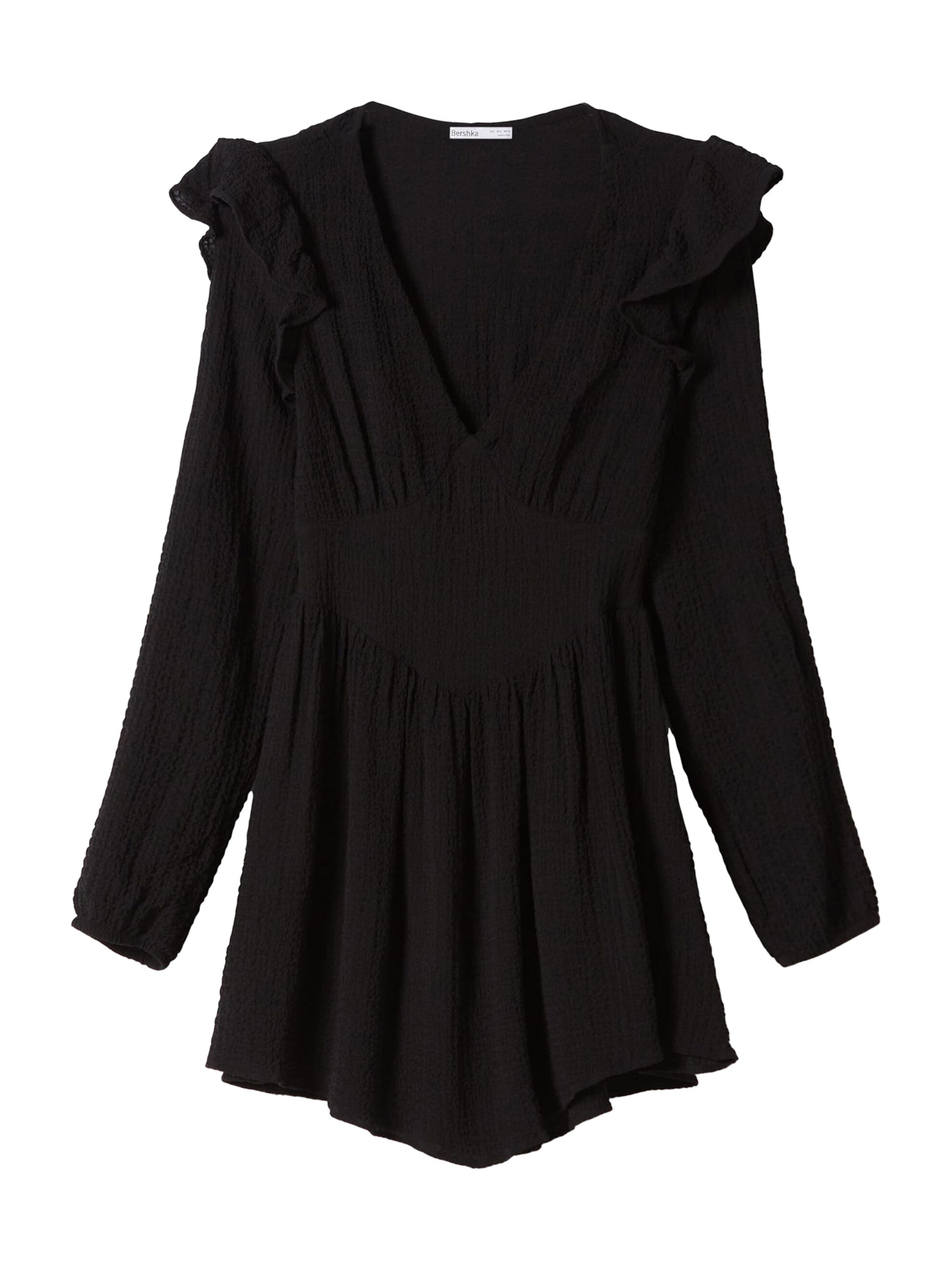 Rochie de la Bershka pe negru: față