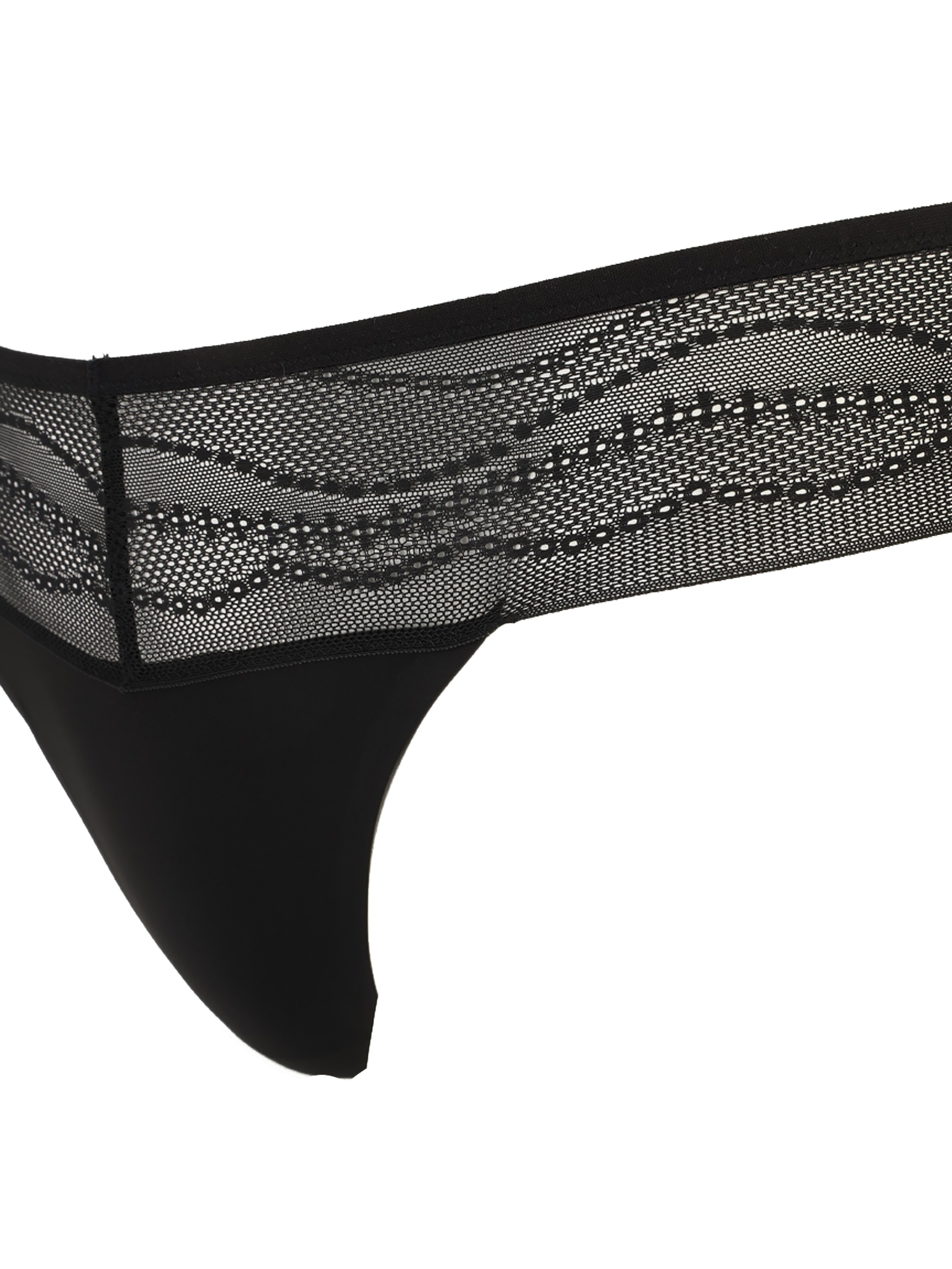 TRIUMPH Στρινγκ 'Breathe & Lift Smart' σε μαύρο