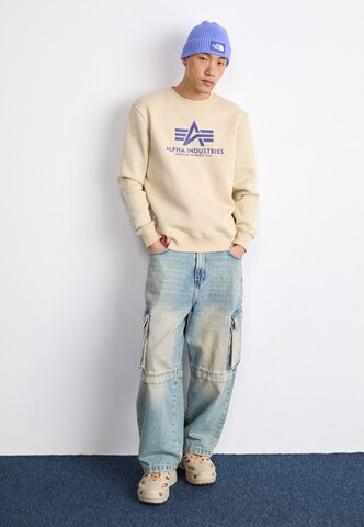 ALPHA INDUSTRIES Sweatshirt in White