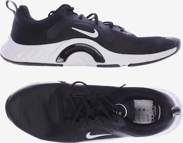 NIKE Sneakers & Trainers in 44 in Black: front