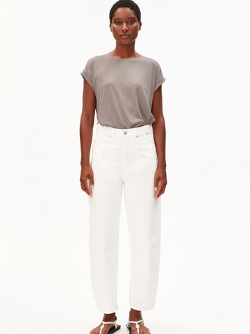 ARMEDANGELS Shirt 'JILAANA' in Grijs