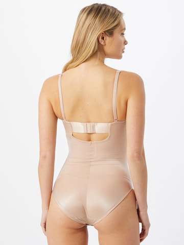 SPANX Regular Muotoileva body 'Syf' värissä beige