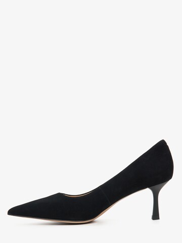 Estro Pumps '9289' in Black