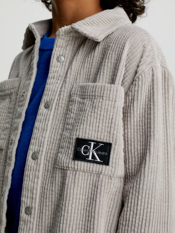 Calvin Klein Jeans Comfort fit Button up shirt in Beige