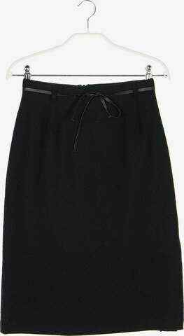 Caroll Skirt in S in Black: front