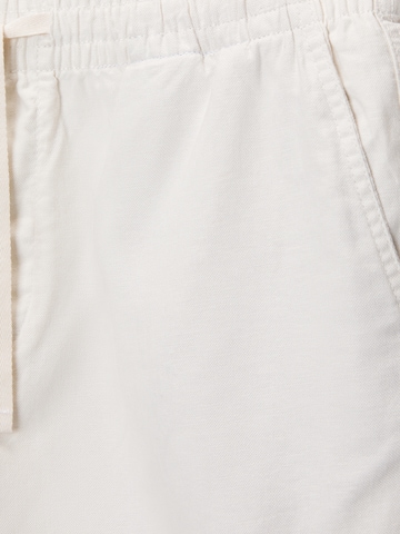 Pull&Bear Loose fit Trousers in White