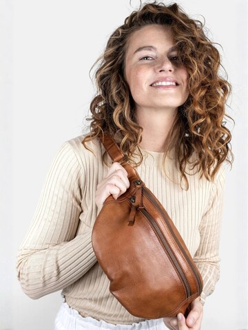 RE:DESIGNED Bag ' Faust ' in Braun: Vorderseite