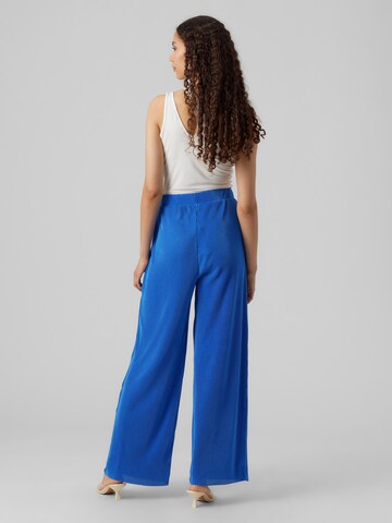 VERO MODA Loosefit Broek 'HIA' in Blauw