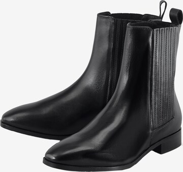 Another A Chelsea Boots in Black