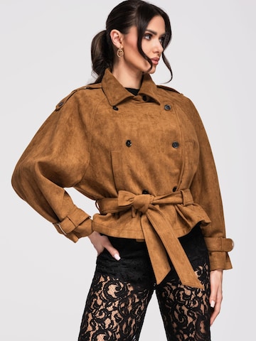 Ombre Преходно яке в кафяво: отпред