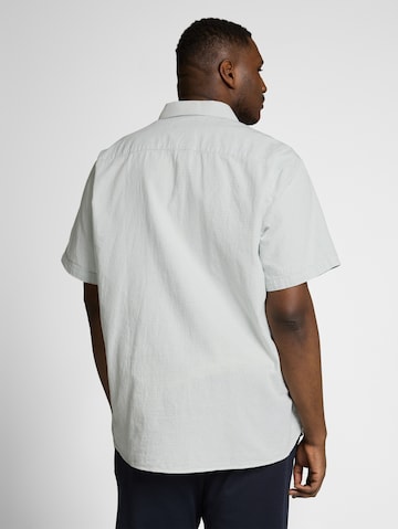 TOM TAILOR Men + Regular fit Button Up Shirt in White