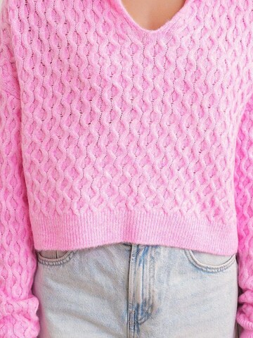 Pullover di MixRay in rosa
