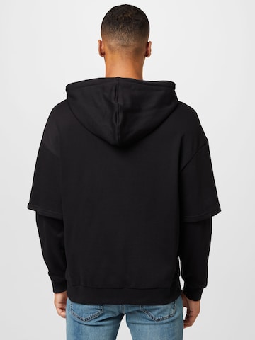 Urban Classics Sweatshirt in Black