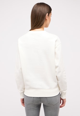 MUSTANG Sweatshirt in Weiß