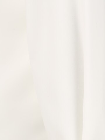 Selected Femme Tall - Blusa 'Luna' em branco