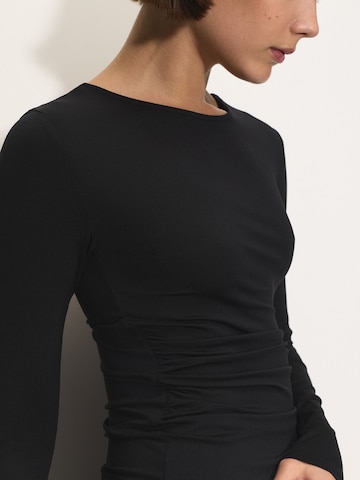 Pull&Bear Shirt in Zwart