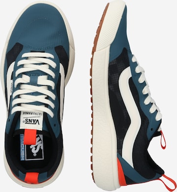 Baskets basses 'UltraRange EXO' VANS en bleu