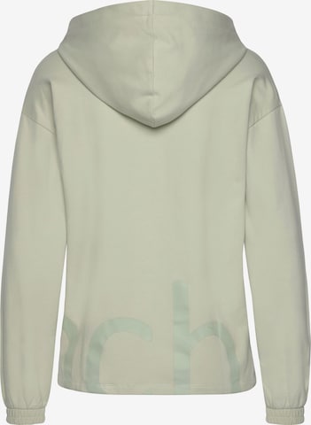 BENCH Sweatshirt in Grün