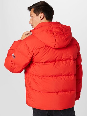 Tommy Jeans Winterjas in Rood