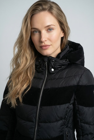 LUHTA Athletic Jacket in Black