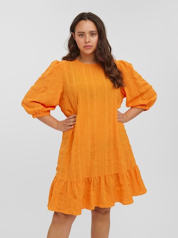 Robe Vero Moda Curve en orange : devant