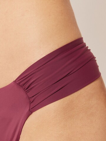 CALZEDONIA Bikini Bottoms 'Indonesia' in Red