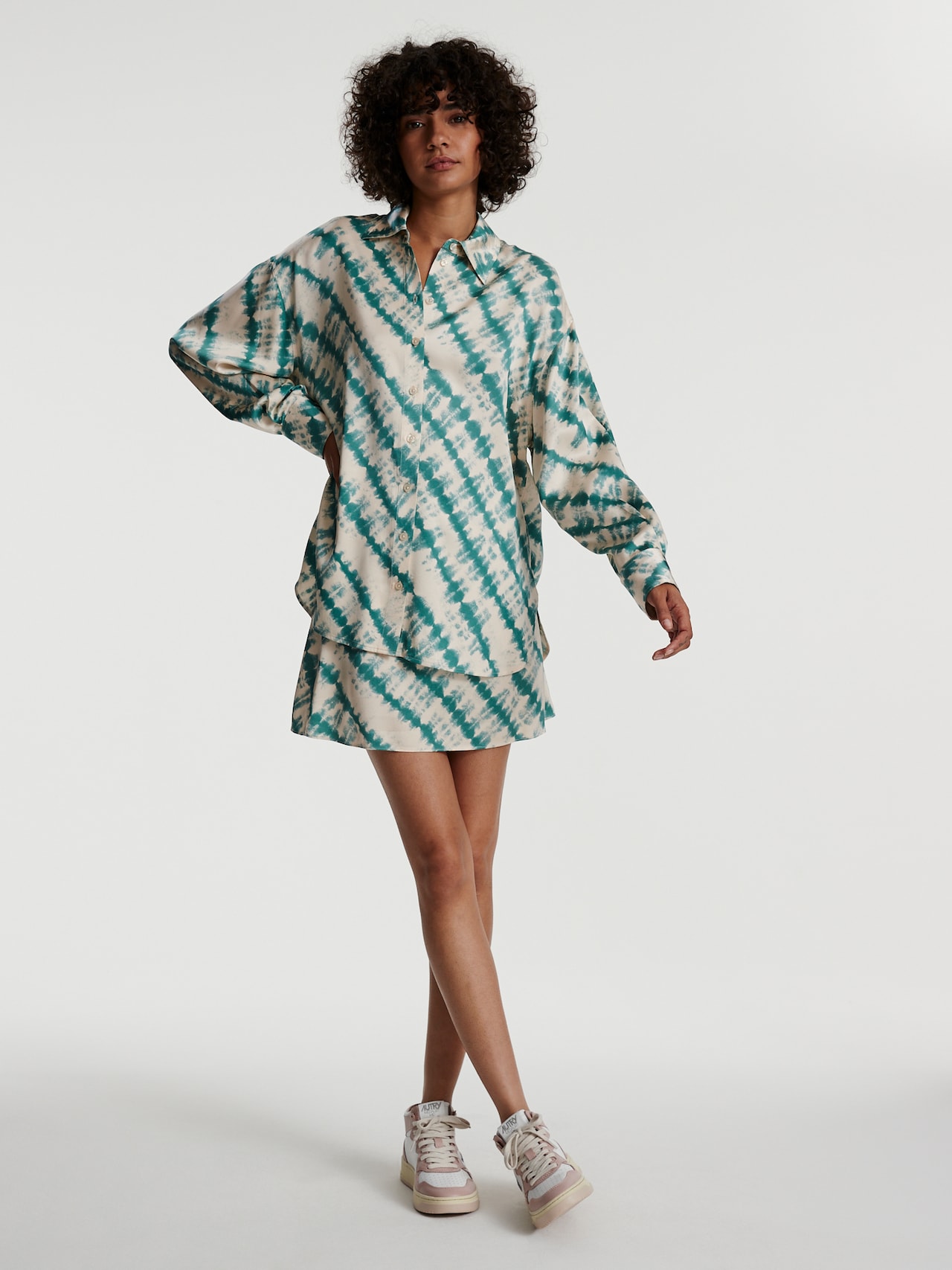 EDITED Chemisier 'Nika' beige