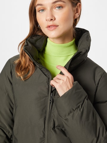 Veste d’hiver 'Flori' elvine en vert