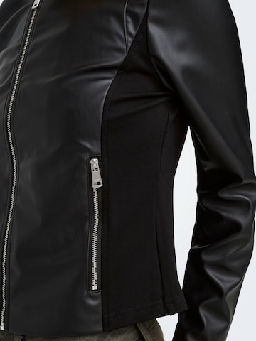 ONLY Between-Season Jacket 'ONLBITTEN' in Black