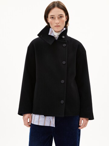 ARMEDANGELS Between-seasons coat in Black: front