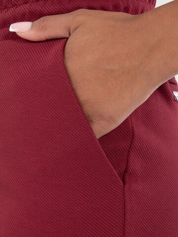Smilodox Regular Trousers ' Fayne Pro ' in Red
