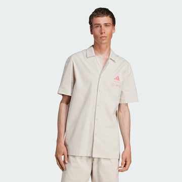 Fit confort Chemise fonctionnelle 'Mercedes - AMG Petronas Formula One Team' ADIDAS PERFORMANCE en beige : devant