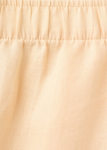 MANGO Regular Hose in Gelb