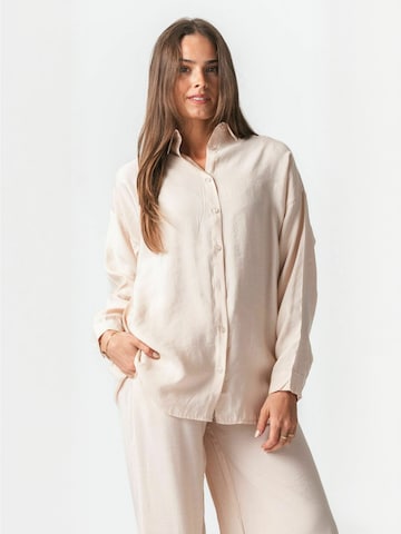 TEESHOPPEN Shirt ' Mia ' in Beige