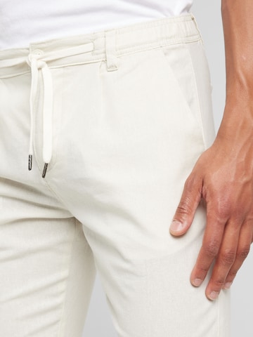 regular Pantaloni di Lindbergh in grigio