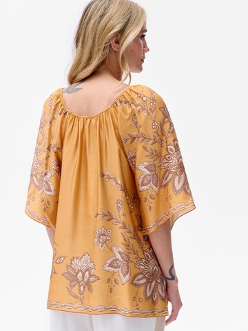 Blue Shadow Blouse in Yellow