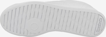 Baskets basses Reebok en blanc